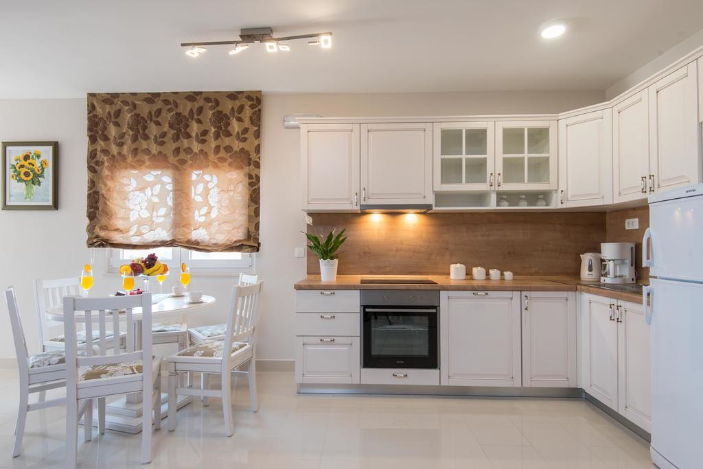 Apartments Villa Stella Оребич Екстер'єр фото