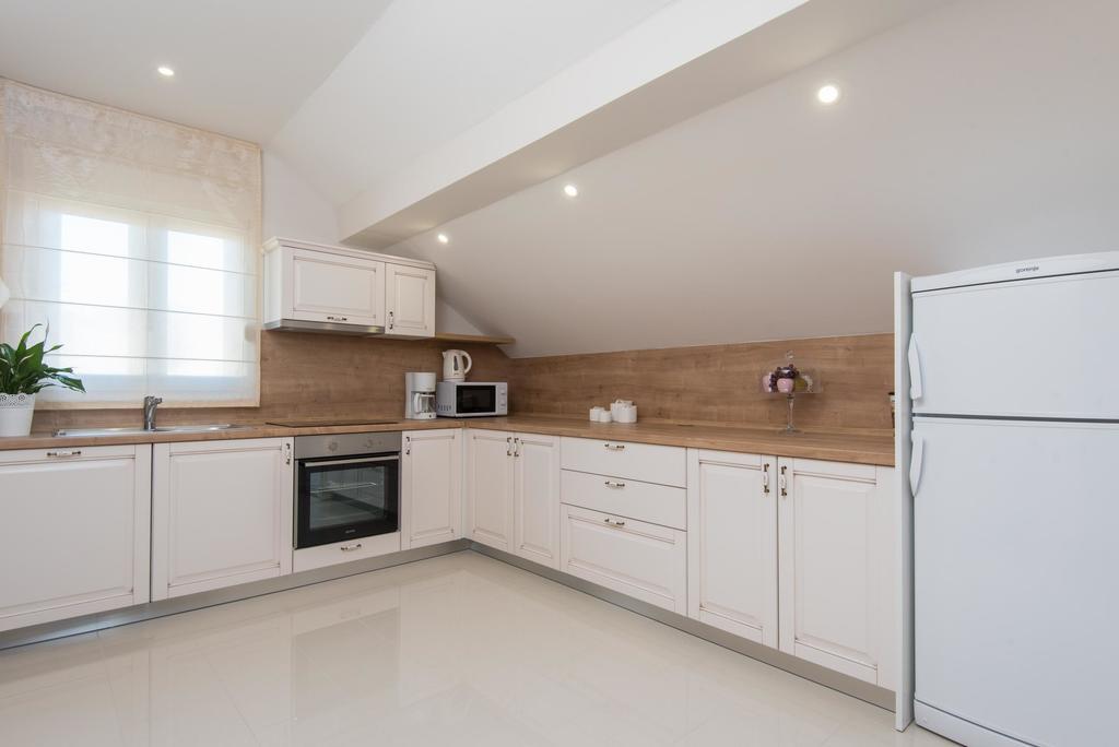 Apartments Villa Stella Оребич Екстер'єр фото